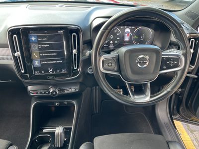 2020 Volvo XC40
