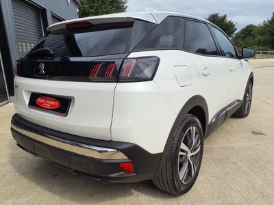2023 Peugeot 3008