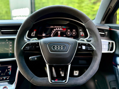 2021 Audi RS6