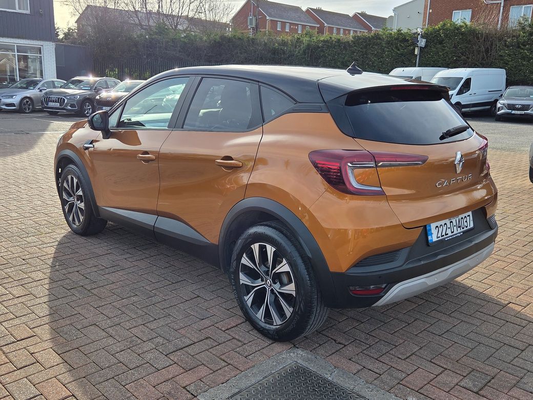 2022 Renault Captur