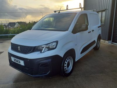 2023 Peugeot Partner