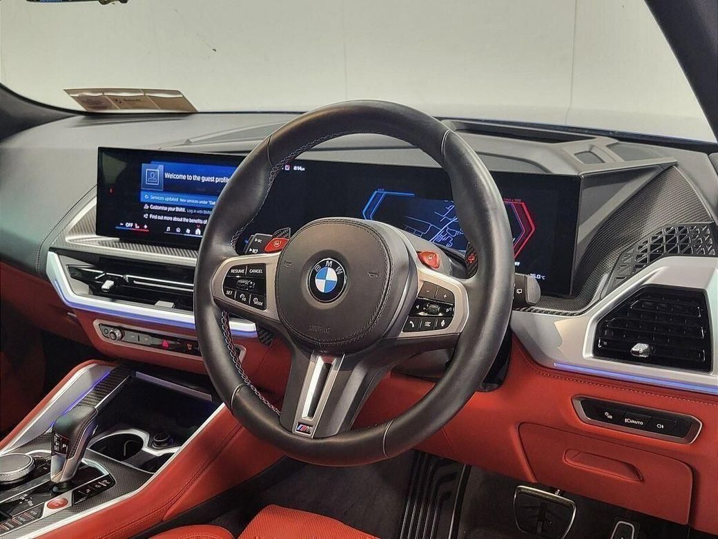 2025 BMW XM