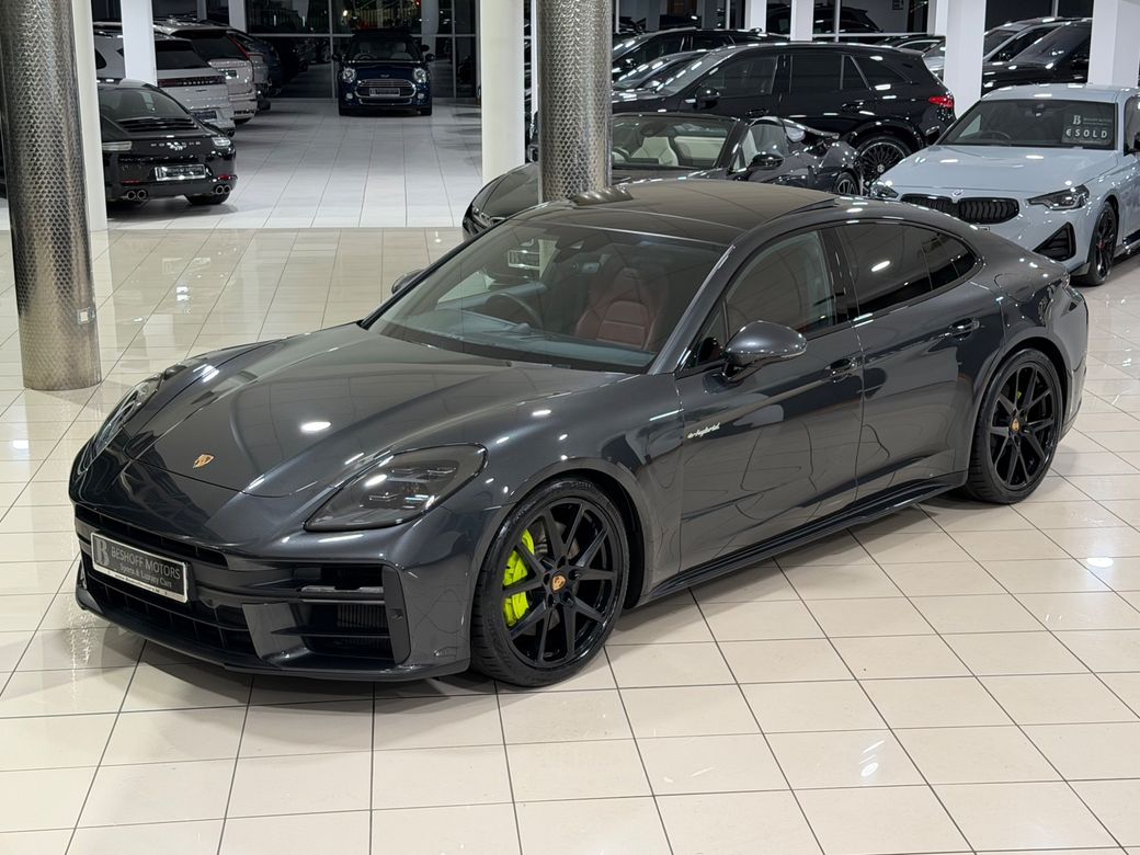 2024 Porsche Panamera