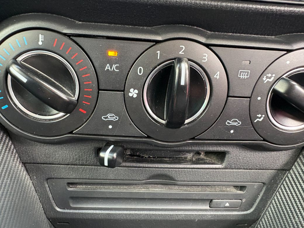 2016 Mazda Demio