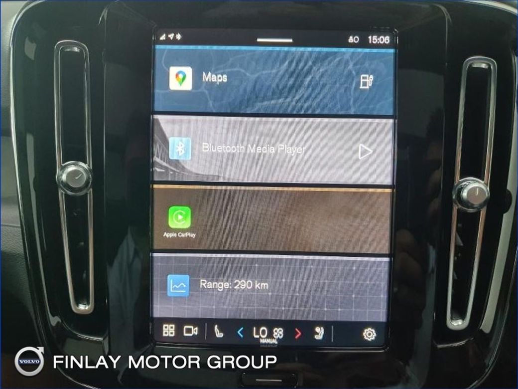 2025 Volvo Ex40