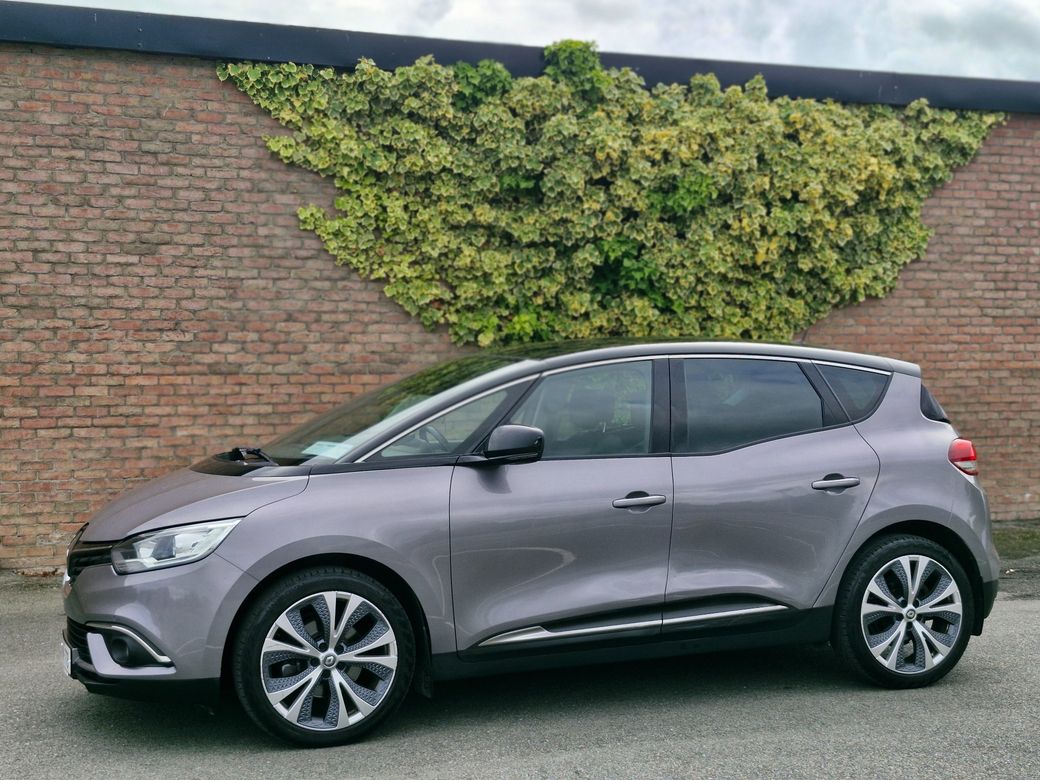 2017 Renault Scenic