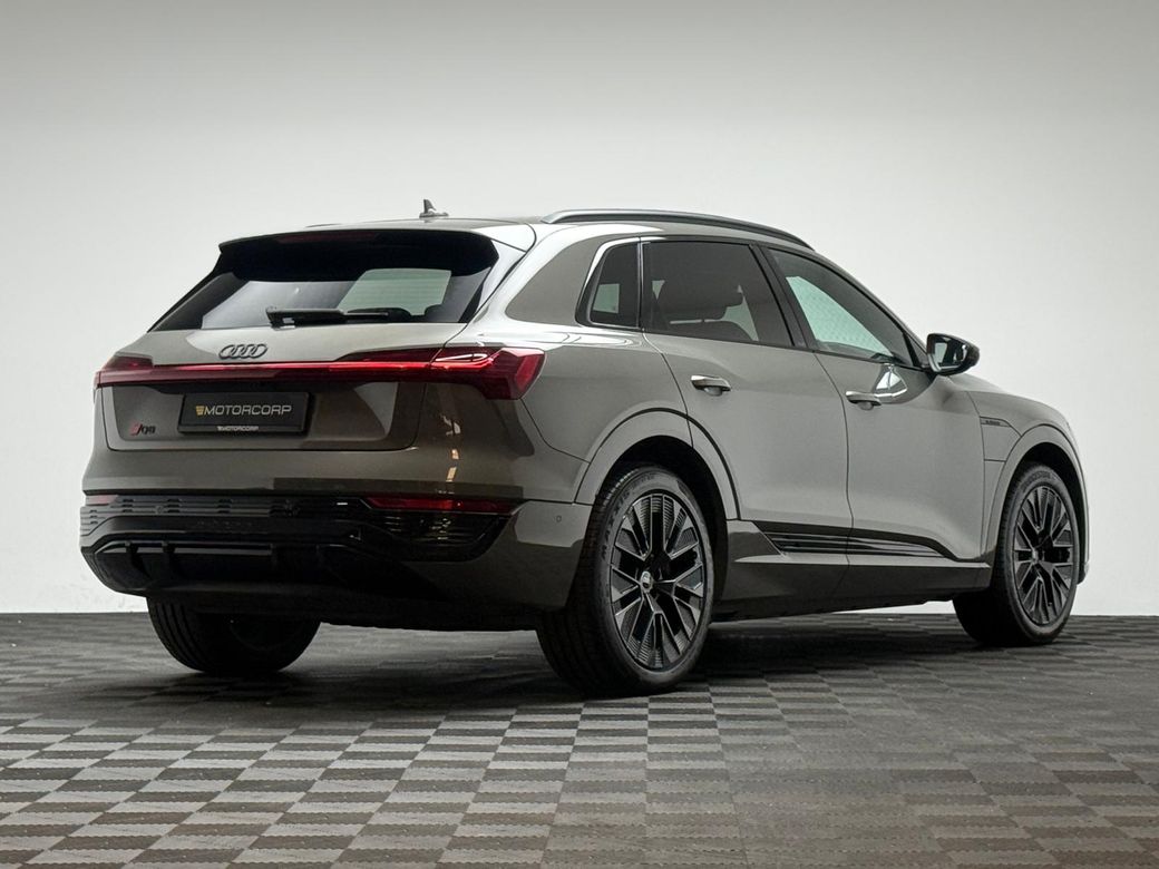 2023 Audi Q8 e-tron