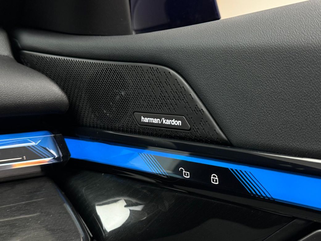 2024 BMW i5