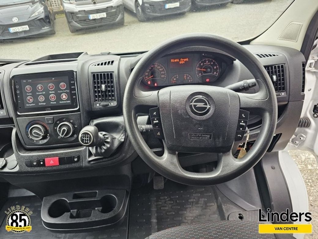 2024 Opel Movano