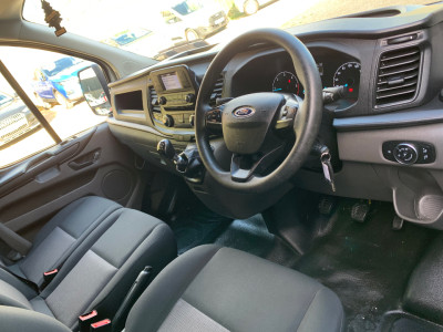 2022 Ford Transit Custom