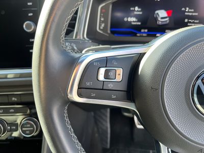 2022 Volkswagen T-Roc
