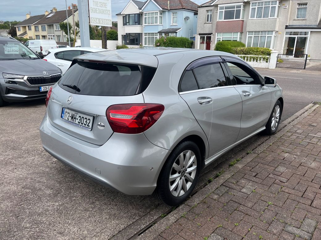 2017 Mercedes-Benz A 180