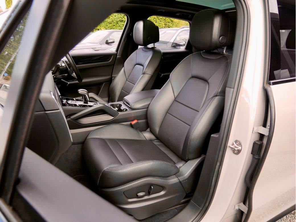 2022 Porsche Cayenne
