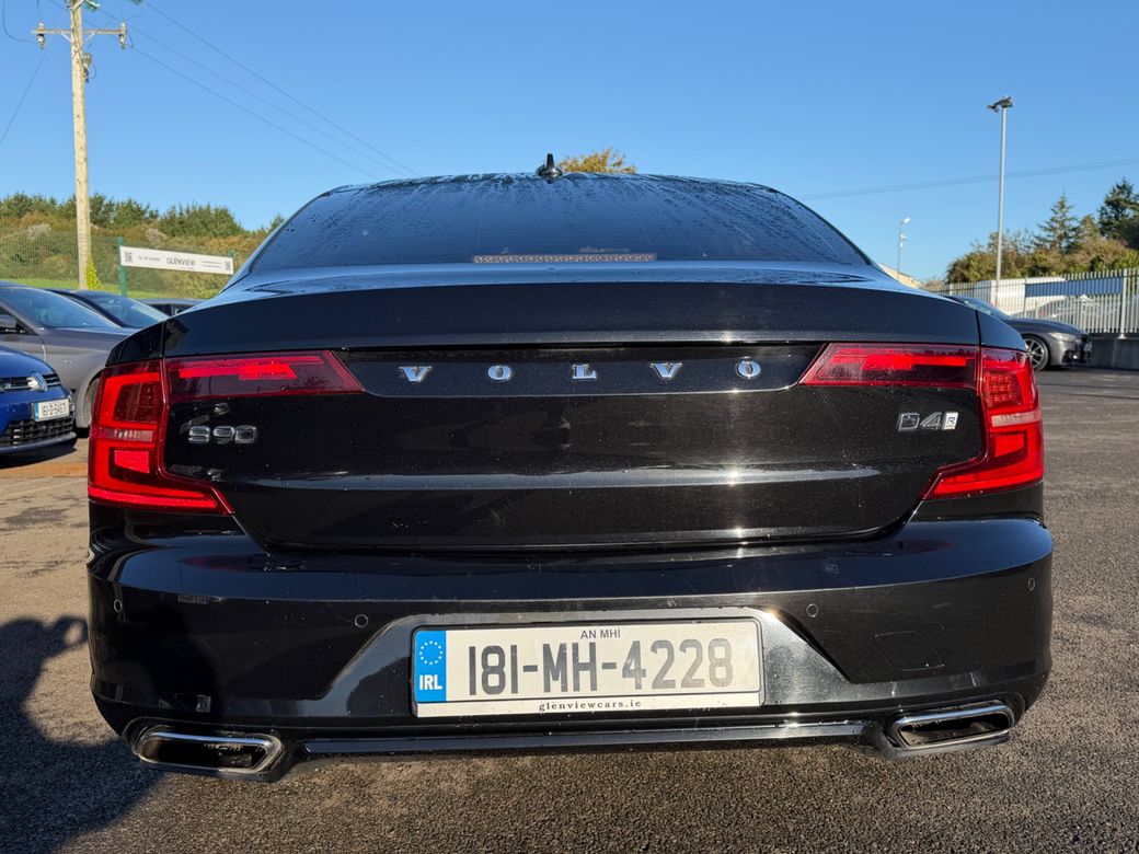 2018 Volvo S90