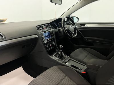 2017 Volkswagen Golf
