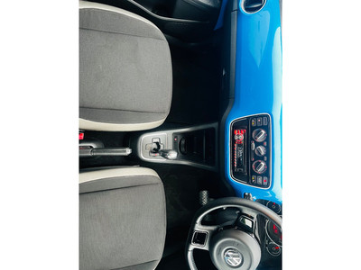 2014 Volkswagen up!