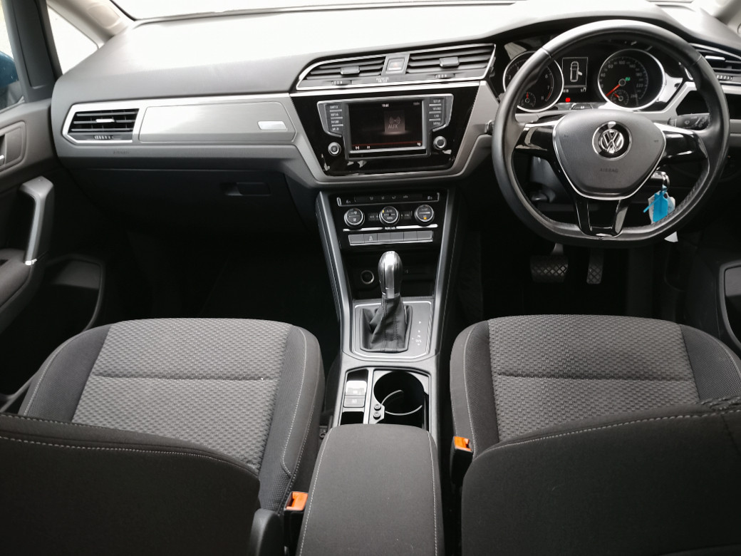 2016 Volkswagen Touran