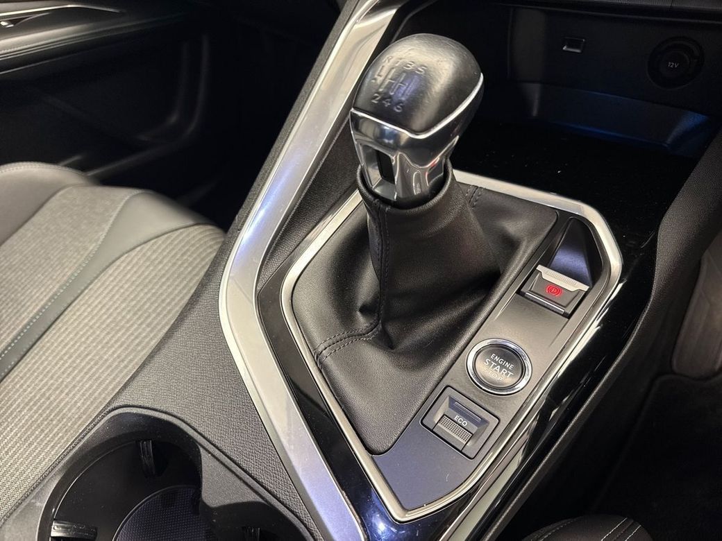 2022 Peugeot 3008