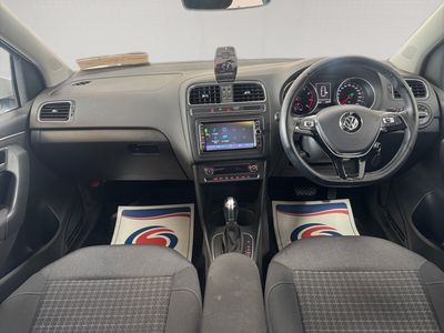 2017 Volkswagen Polo
