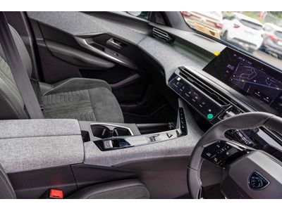 2025 Peugeot 3008