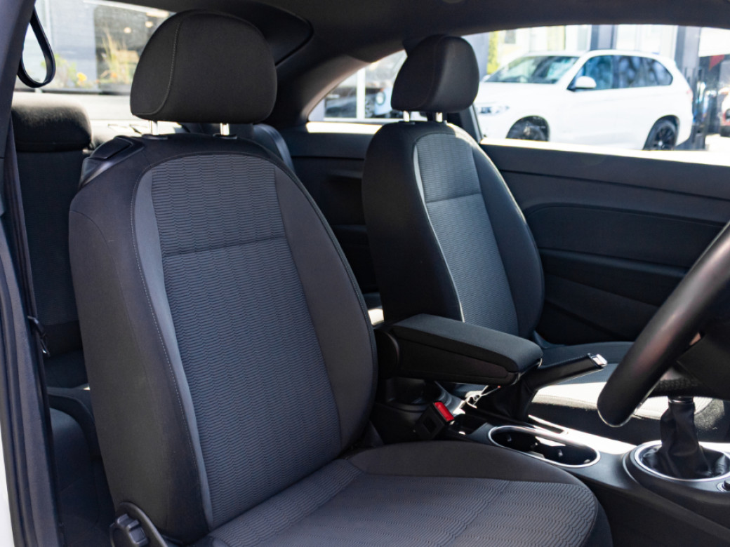 2014 Volkswagen Beetle
