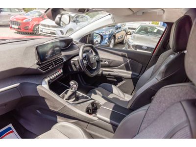 2022 Peugeot 5008
