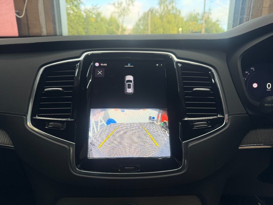 2023 Volvo XC90