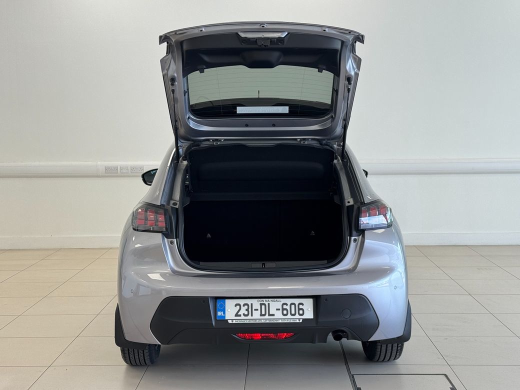2023 Peugeot 208