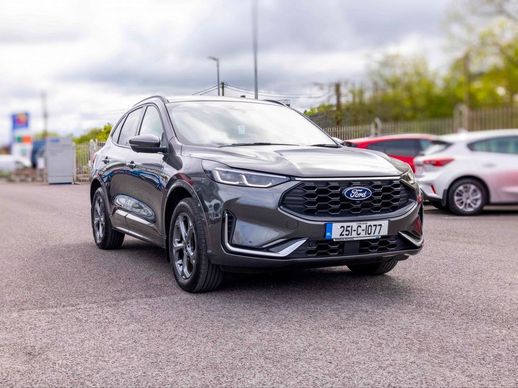 2025 Ford Kuga