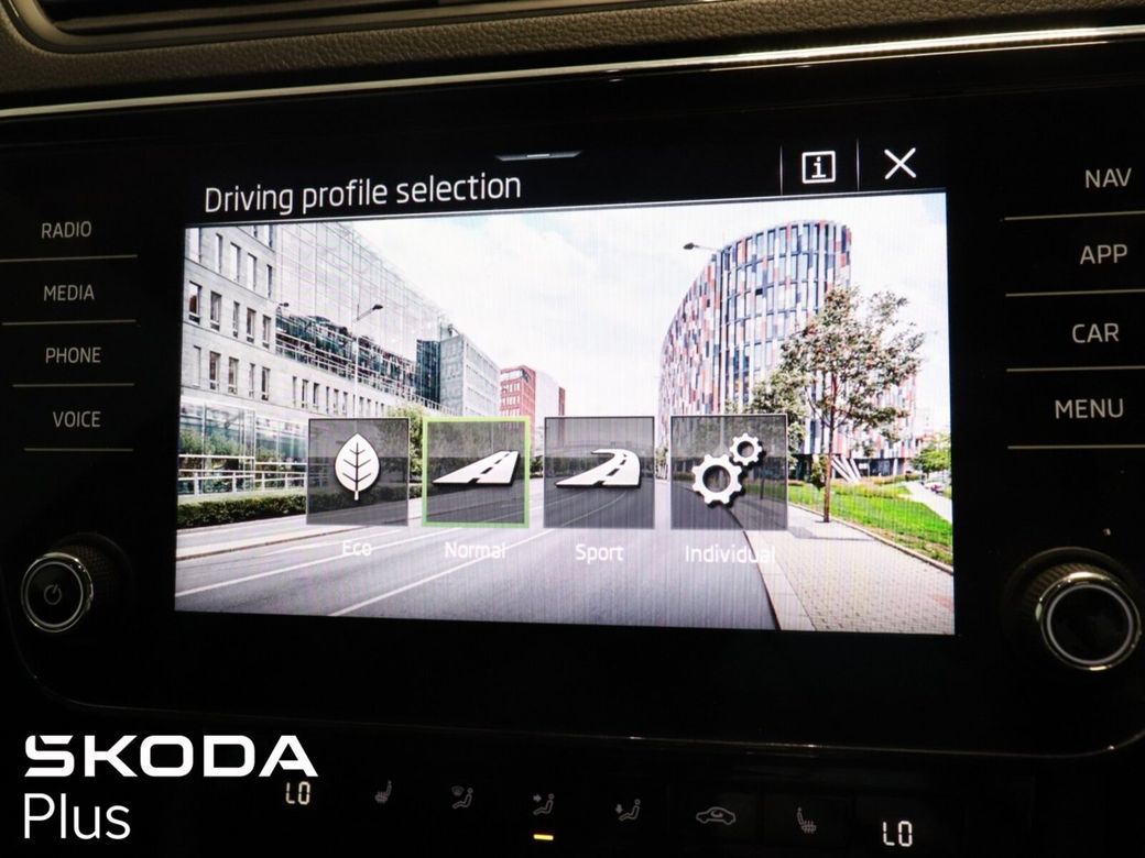 2022 Skoda Superb