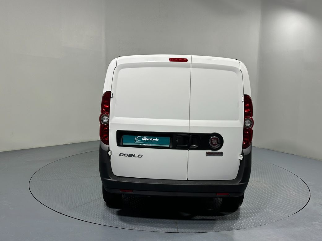 2023 Fiat Doblo