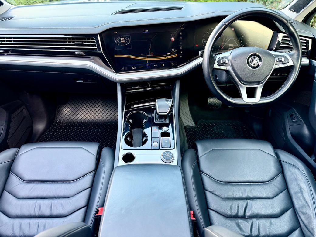 2018 Volkswagen Touareg