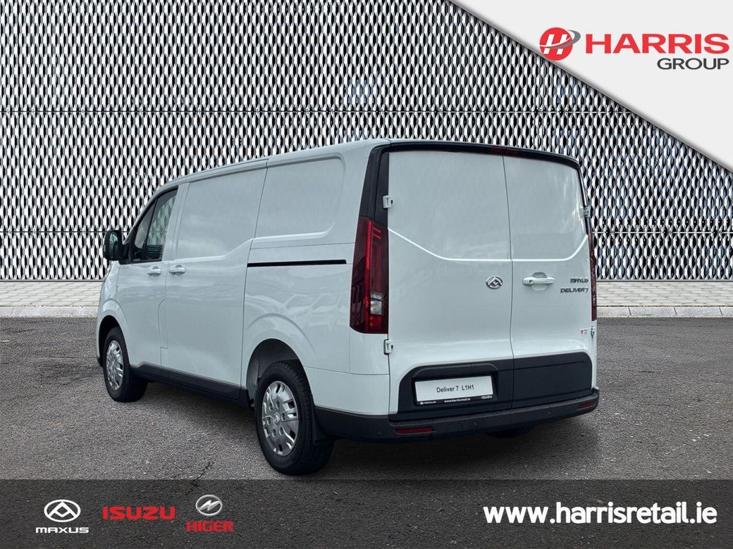2026 White Maxus Deliver 7