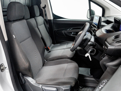 2024 Peugeot Partner