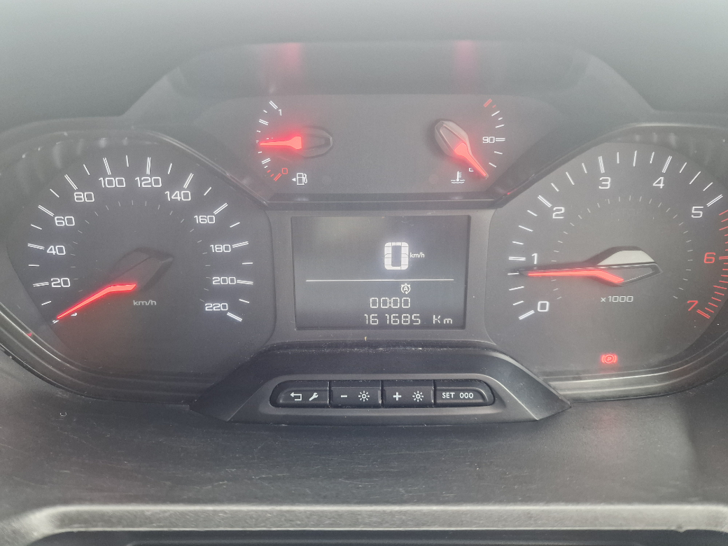 2020 Peugeot Partner