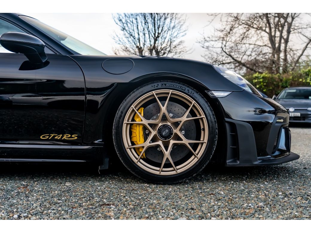 2024 Porsche 718 Cayman