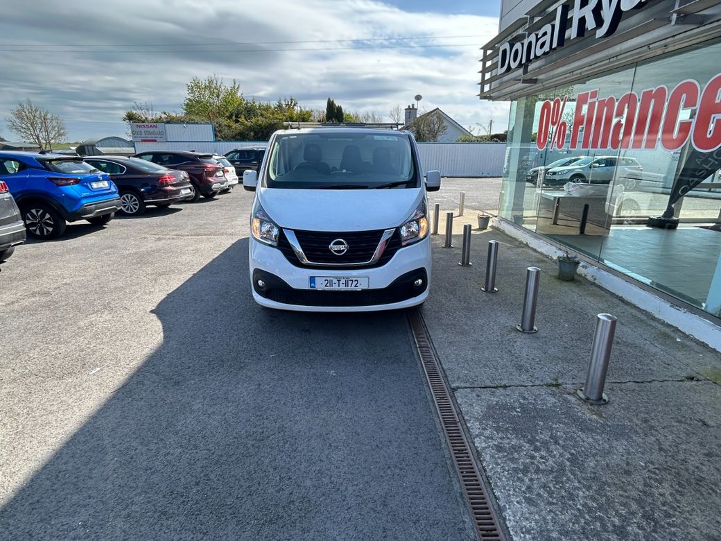 2021 Nissan NV300