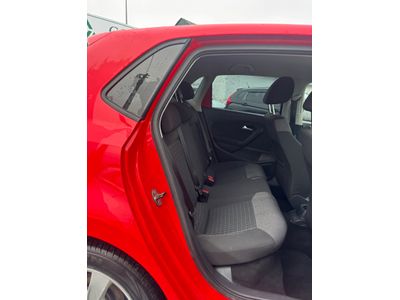 2016 Volkswagen Polo