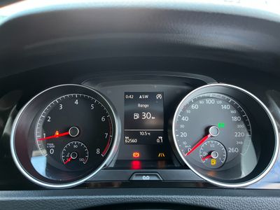 2016 Volkswagen Golf