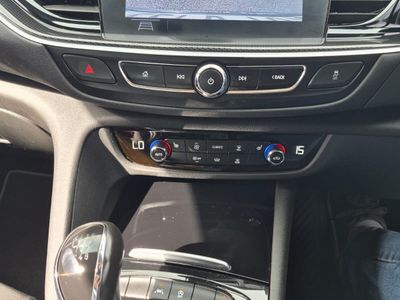 2022 Opel Insignia