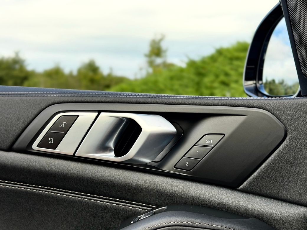 2024 BMW X7