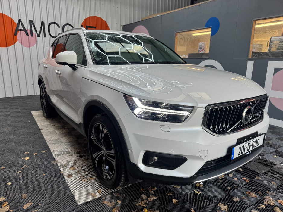 2020 Volvo XC40