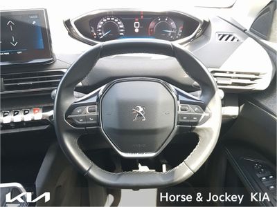 2022 Peugeot 5008
