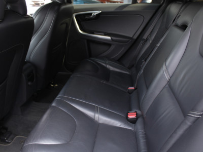 2016 Volvo V60