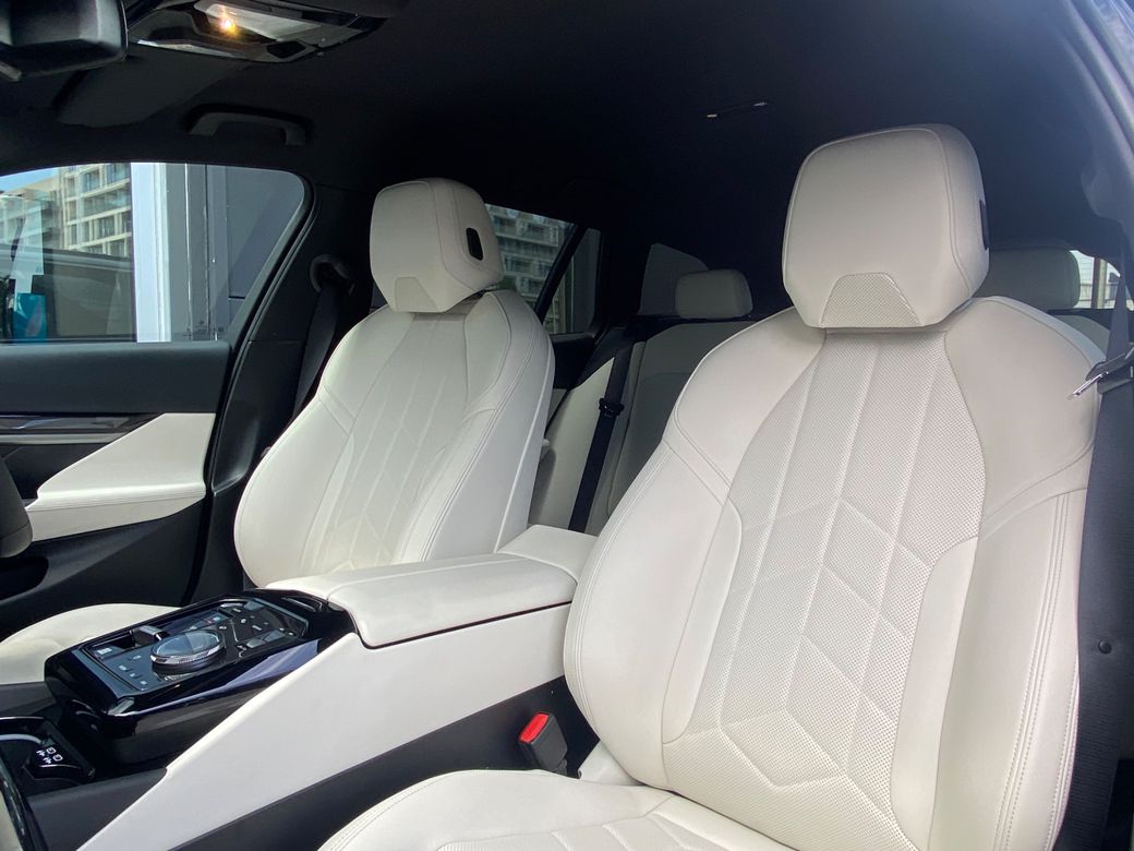 2025 BMW 5 Series