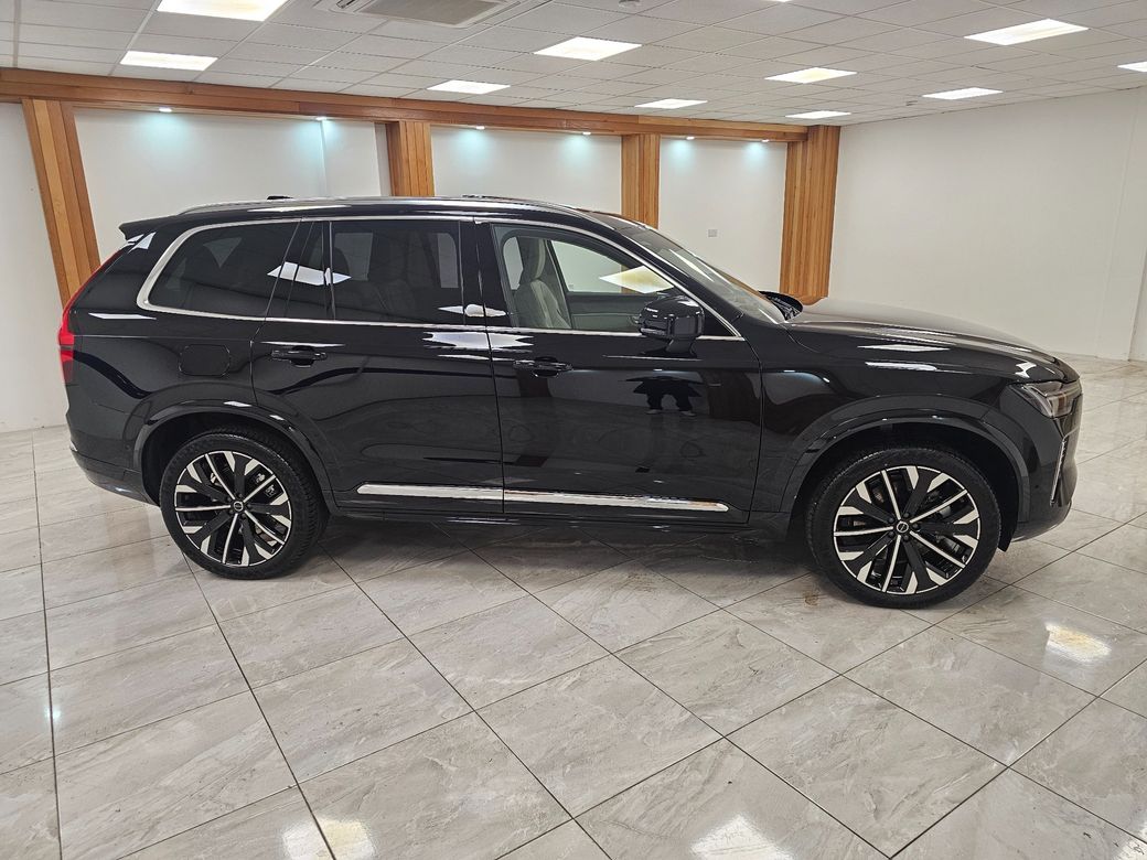 2025 Volvo XC90