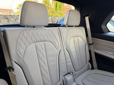 2020 BMW X7