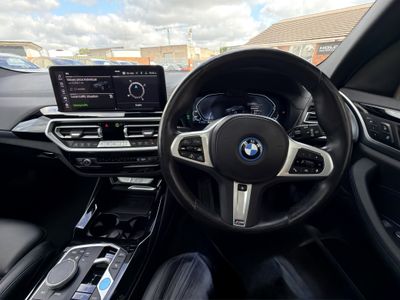 2025 BMW iX3