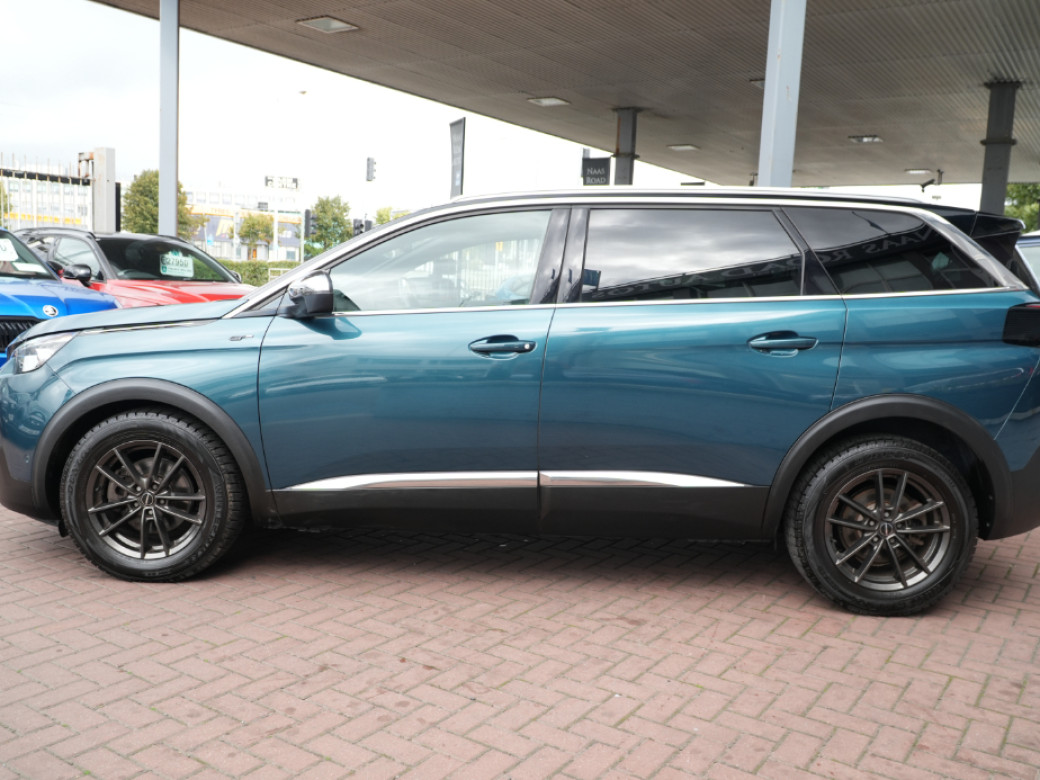 2019 Peugeot 5008