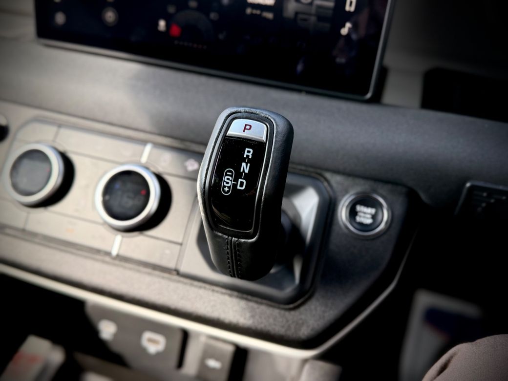 2023 Land Rover Defender